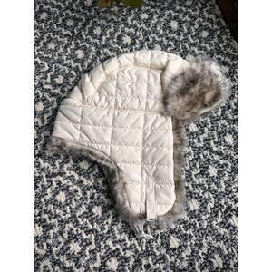 L.L. Bean Trapper Hat Women S/M Faux Fur Quilted Ivory Snap Under Chin Warm